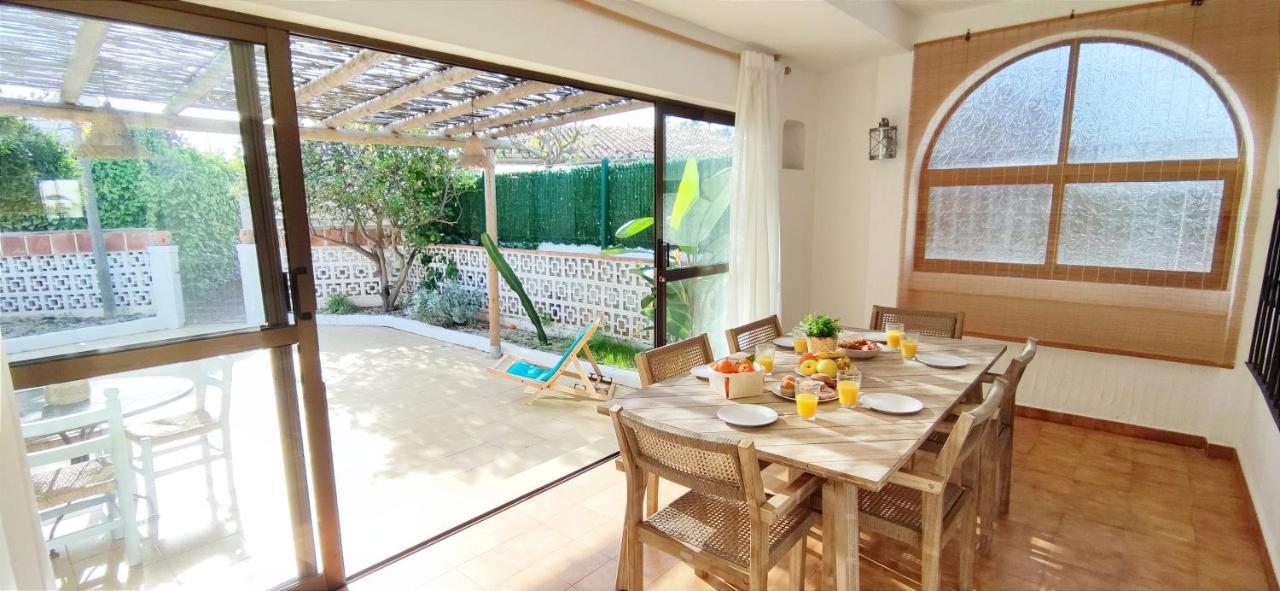 Bungalow Del Mar Denia Bagian luar foto