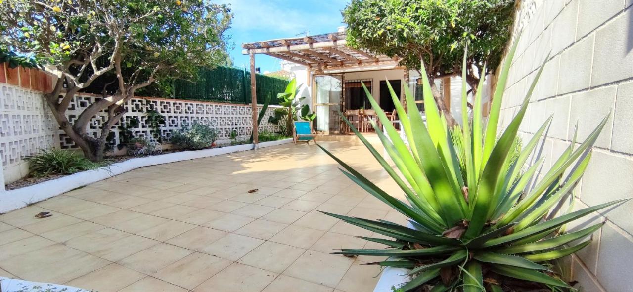 Bungalow Del Mar Denia Bagian luar foto