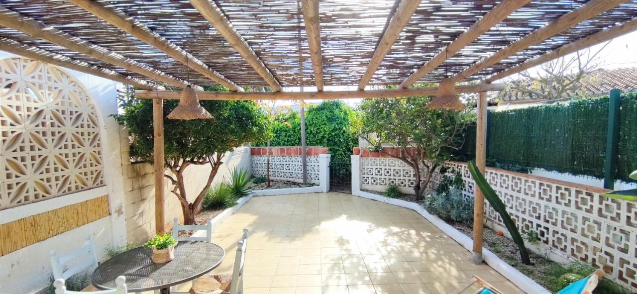 Bungalow Del Mar Denia Bagian luar foto