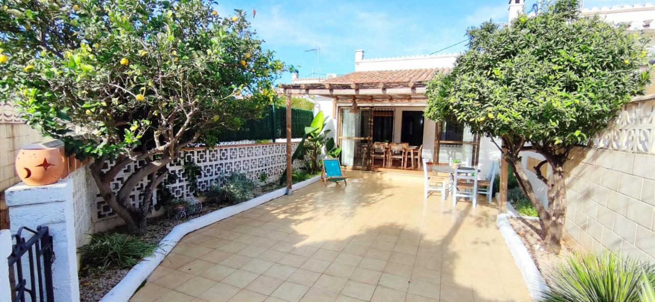 Bungalow Del Mar Denia Bagian luar foto