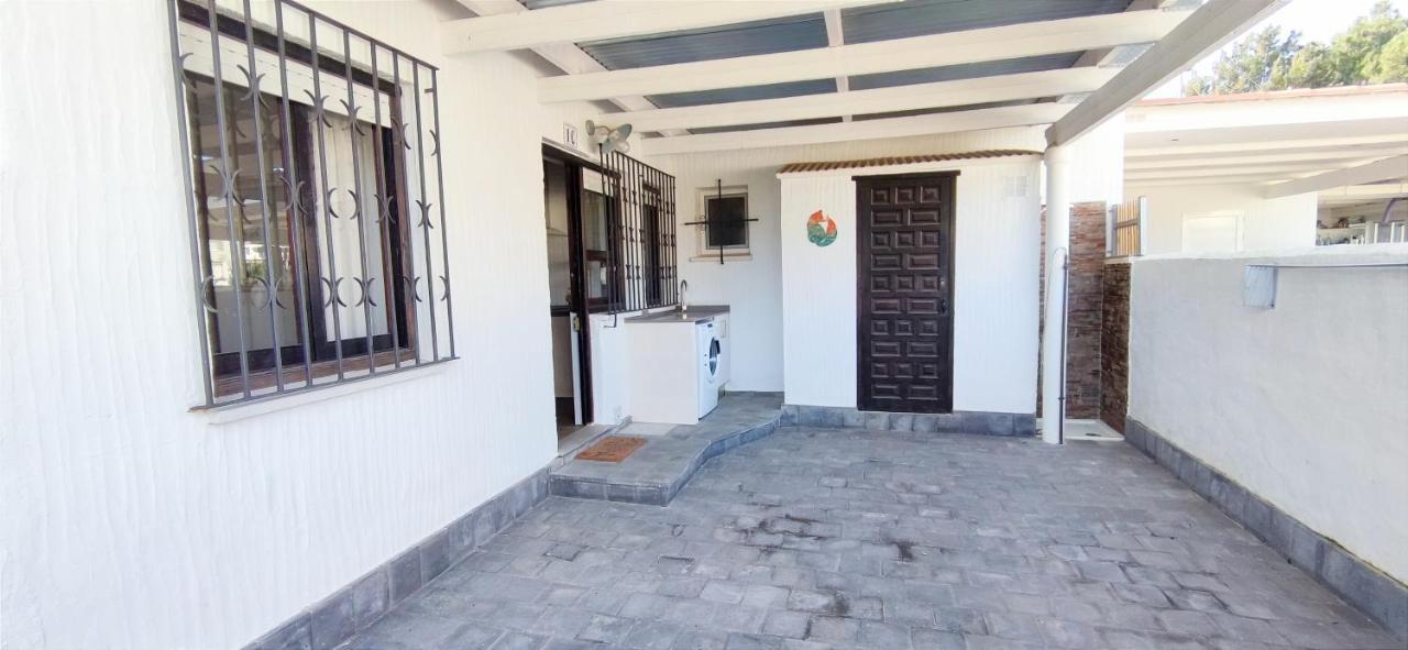 Bungalow Del Mar Denia Bagian luar foto